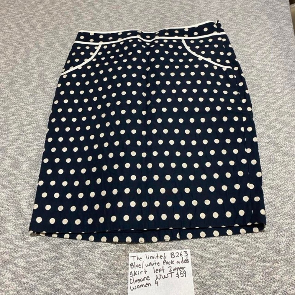 The Limited blue with white polka dot skirt women 4 NWT $59. SKU-B263